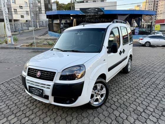 FIAT DOBLÒ 1.8 MPI ESSENCE 7L 16V FLEX 4P MANUAL FIAT DOBLÒ 1.8 MPI ESSENCE 7L 16V FLEX 4P MANUAL